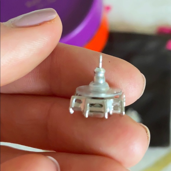 Earrings - Picture 3 of 4